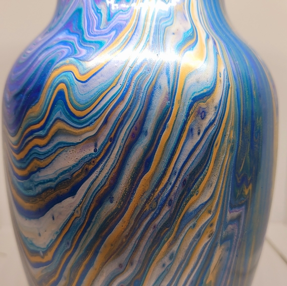 Handpainted glass vase - Picture 1 of 2